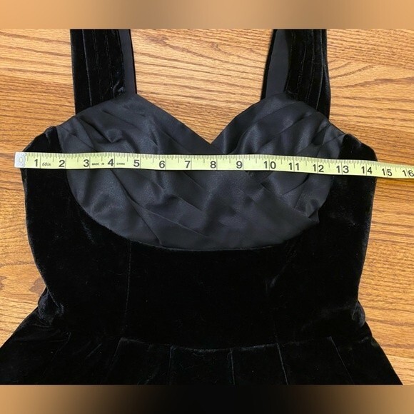 ModCloth Black Velvet Vintage Style Layered Top Party Dress - Picture 13 of 16